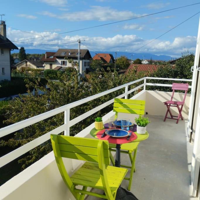 Appartement Verdoyant Au Bord Du Lac Leman Entre Evian Et Thonon Dans Une Villa Publier Buitenkant foto