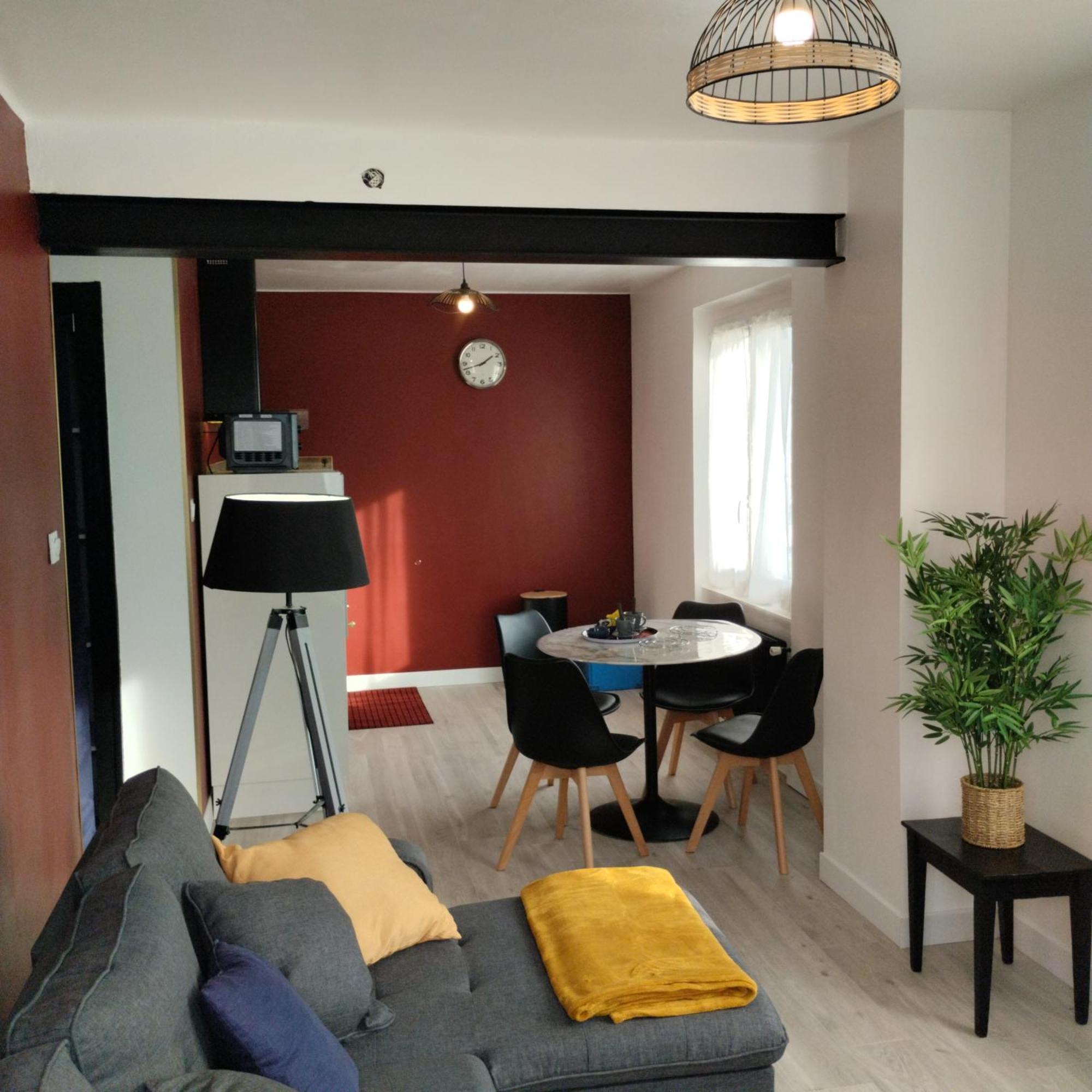 Appartement Verdoyant Au Bord Du Lac Leman Entre Evian Et Thonon Dans Une Villa Publier Buitenkant foto