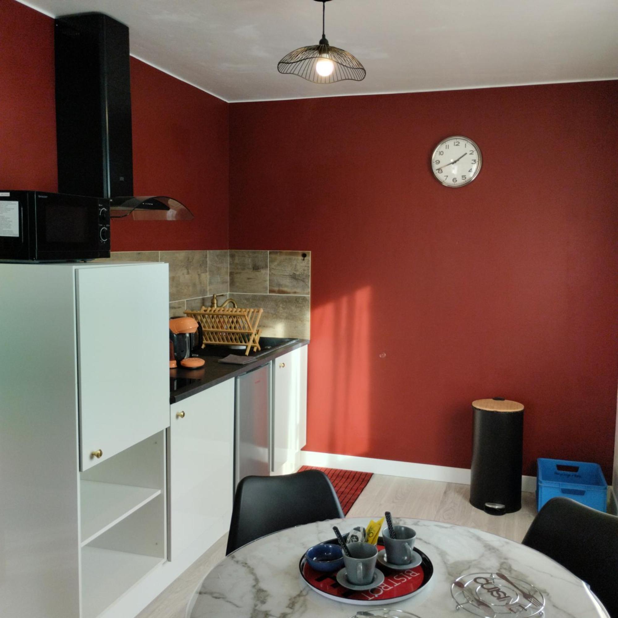 Appartement Verdoyant Au Bord Du Lac Leman Entre Evian Et Thonon Dans Une Villa Publier Buitenkant foto